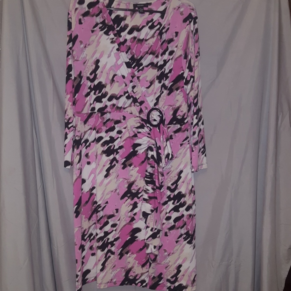 💕BEAUTIFUL PINK Sheta Dress💕👌🤗